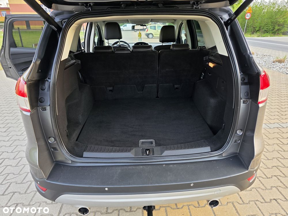 Ford Kuga 2.0 TDCi 2x4 Champions Edition - 11