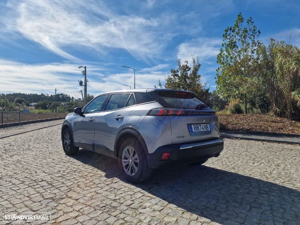 Peugeot 2008 1.5 BlueHDi Active Pack EAT8 - 4