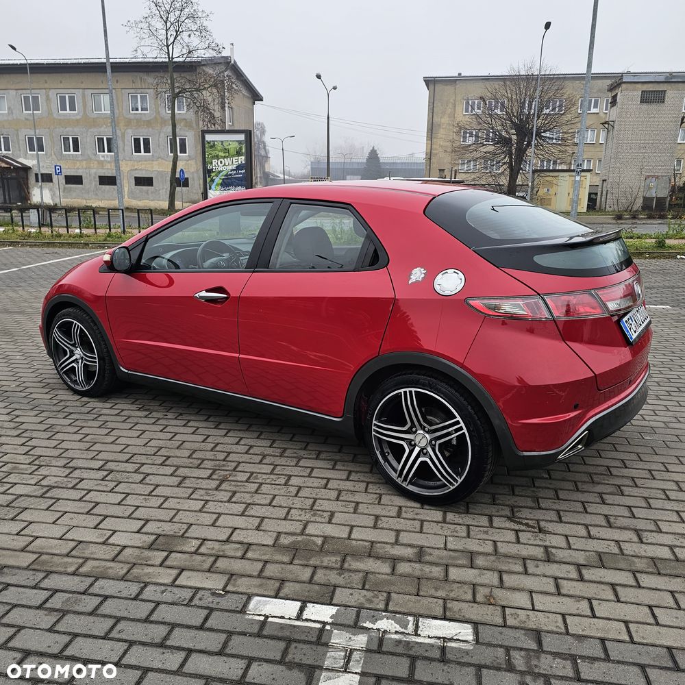 Honda Civic 1.4 i-VTEC - 2