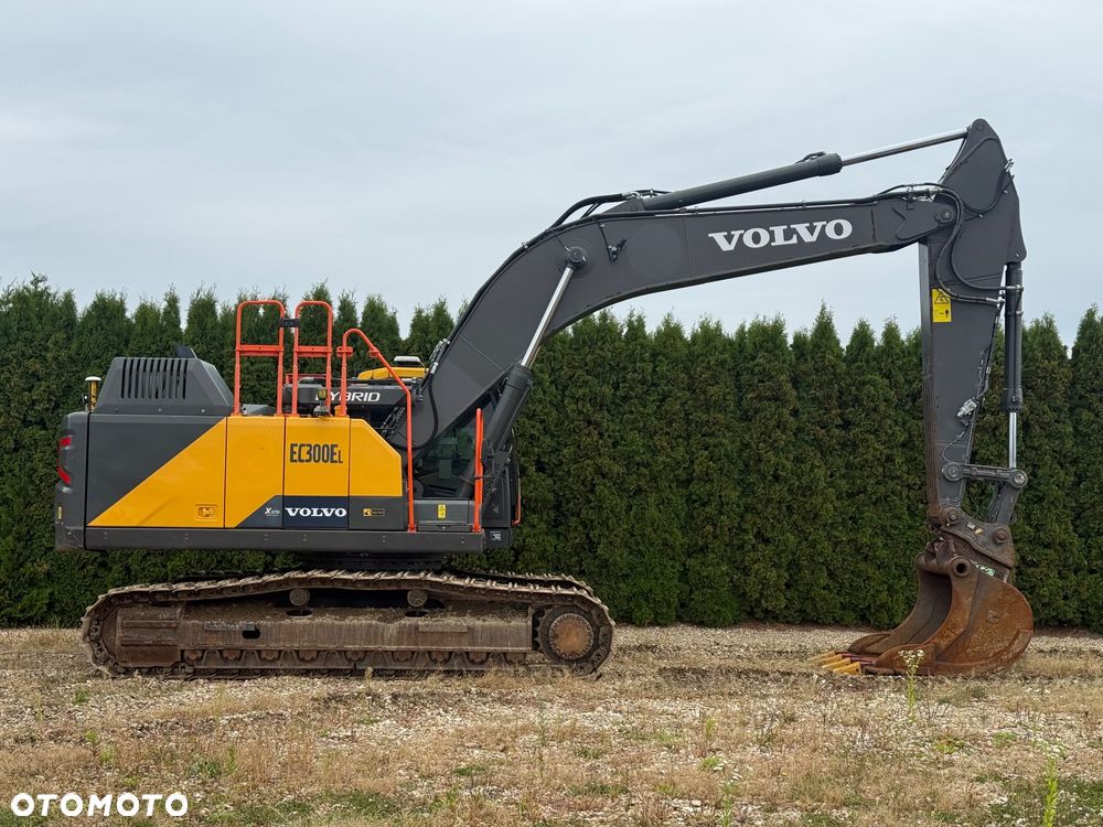 Volvo EC 300 EL - 8