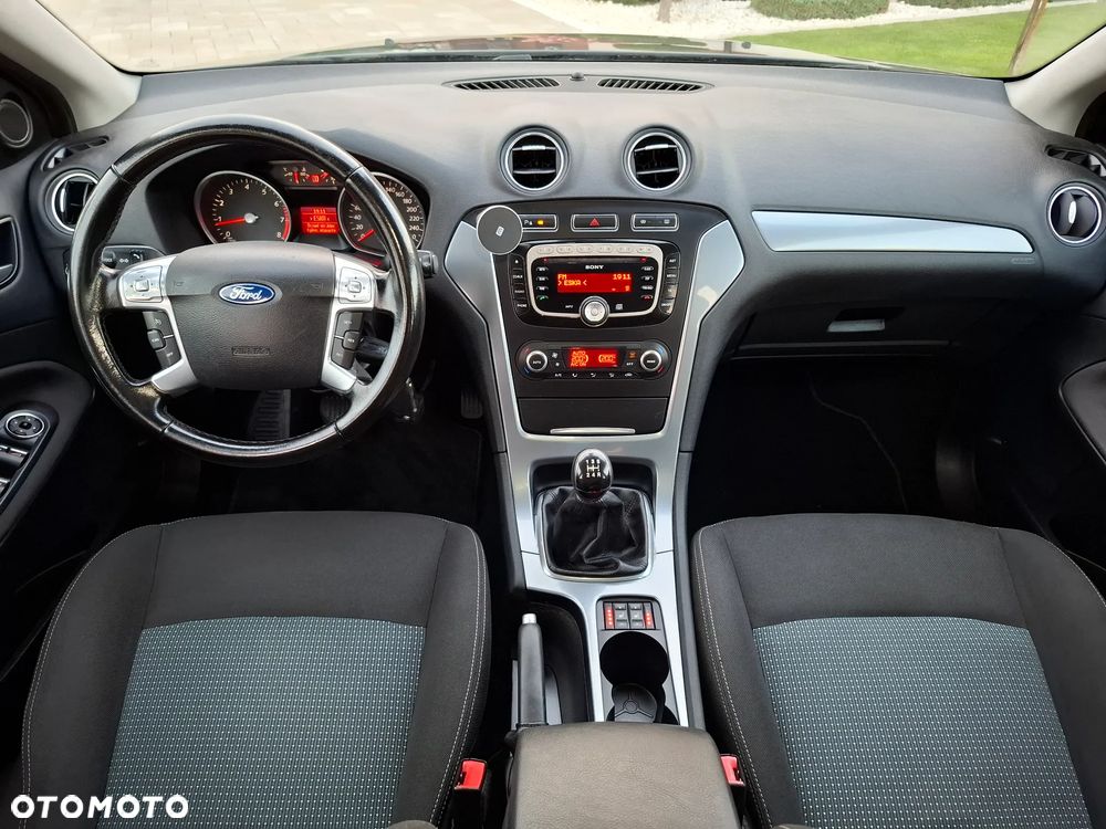 Ford Mondeo 1.6 Ti-VCT Trend - 33