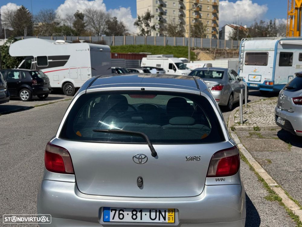 Toyota Yaris 1.0 Terra - 6
