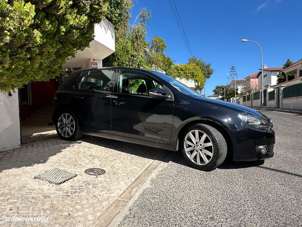 VW Golf 1.6 TDi Highline DSG - 19