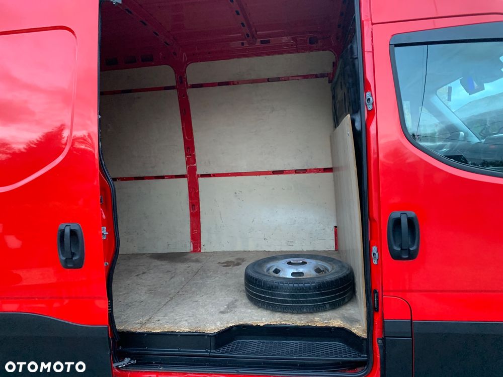 Iveco Daily 35C17 na bliźniaku 35-170 LONG - 18