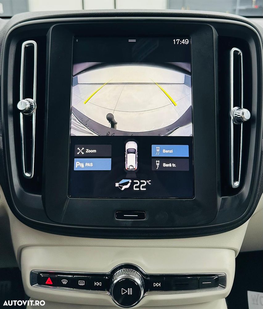 Volvo XC 40 D3 Momentum Pro - 27