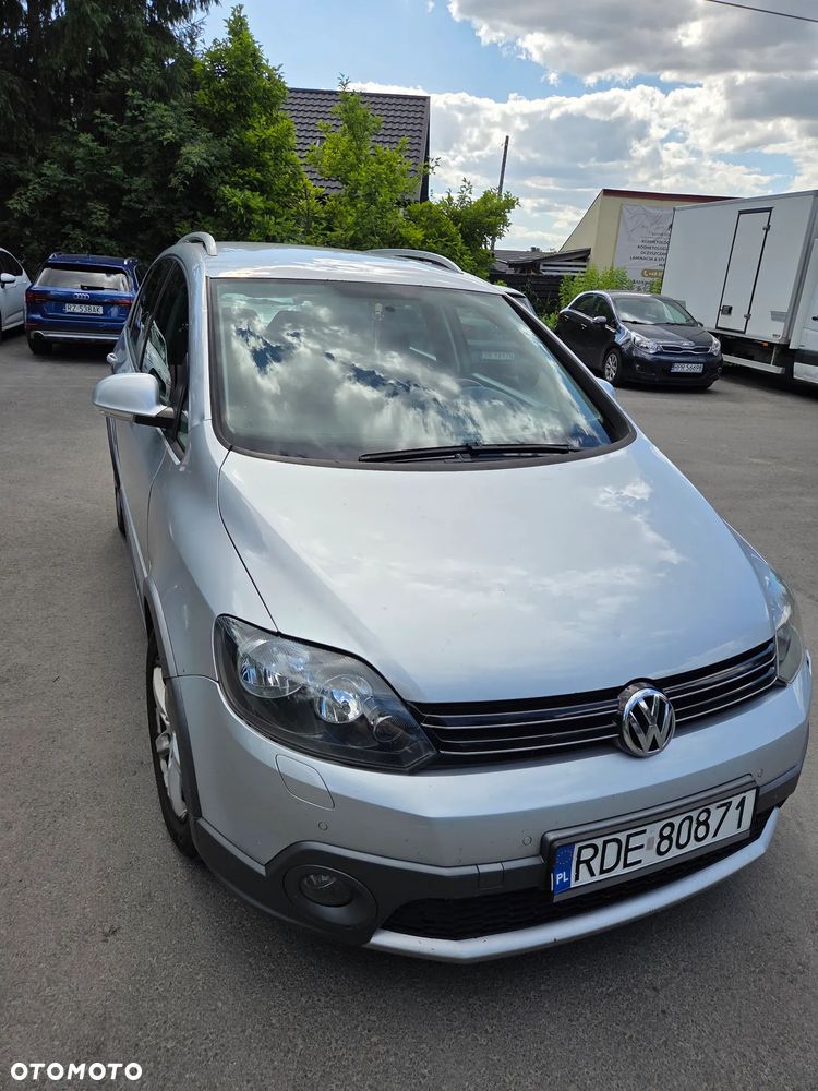 Volkswagen Golf Plus 1.6 TDI Comfortline - 1
