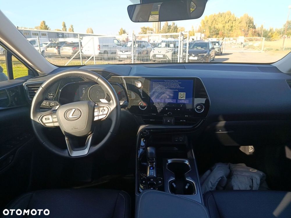 Lexus NX 350h Prestige 2WD - 11