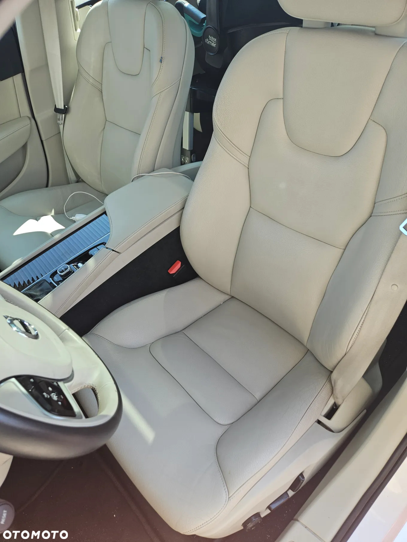 Volvo S90 T5 Momentum - 10