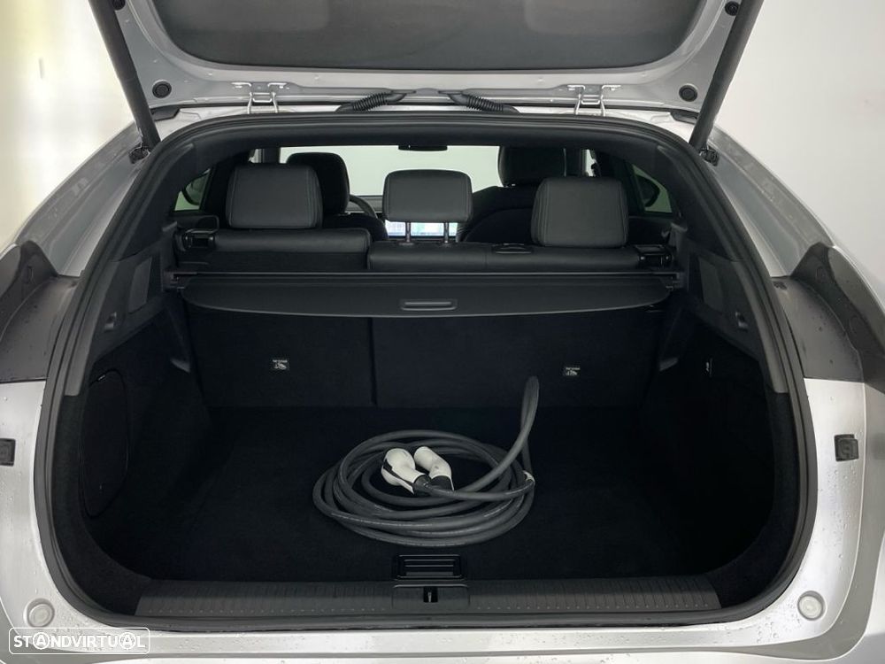 Xpeng G6 80.8 kWh Long Range - 13