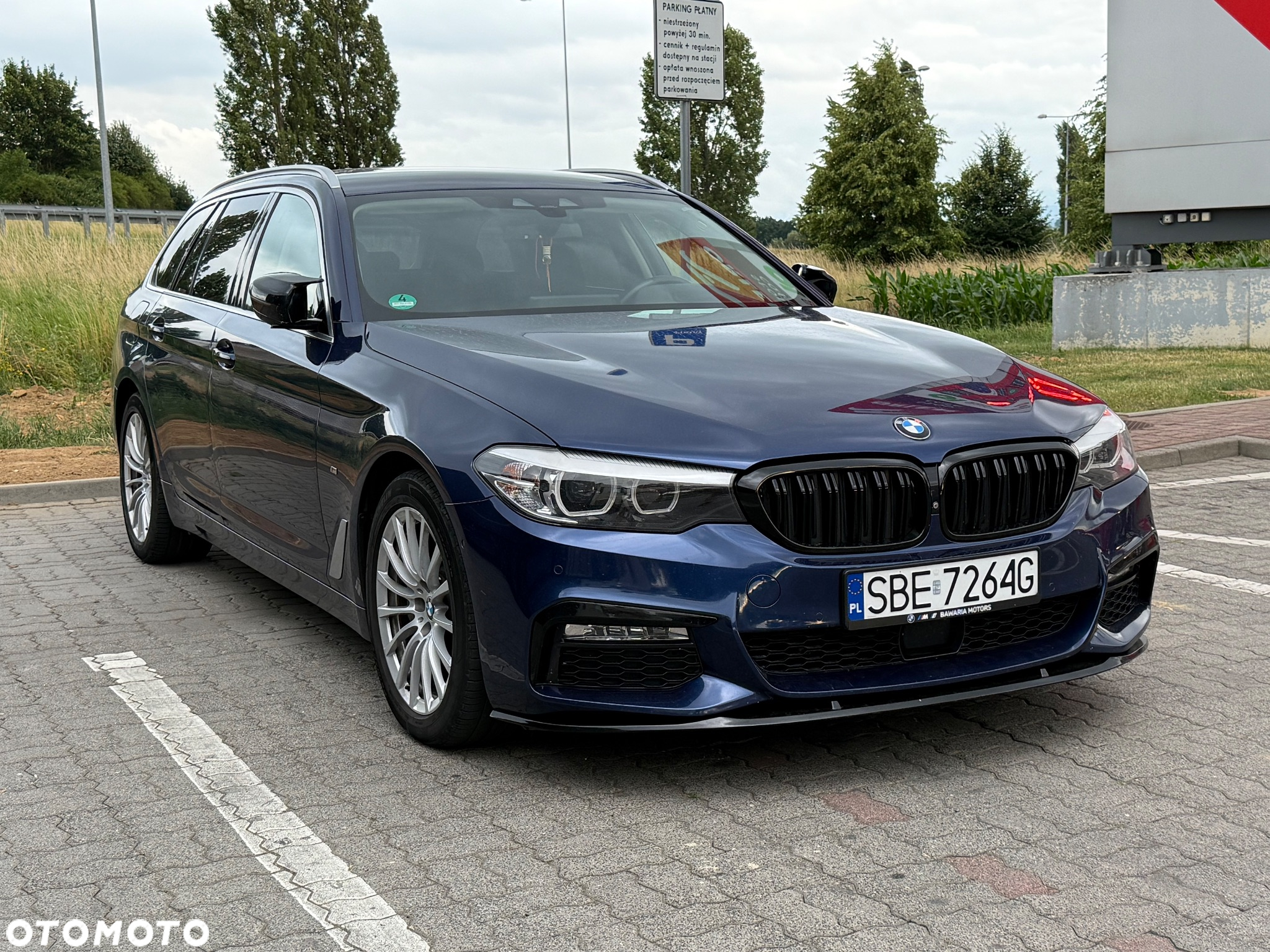 BMW Seria 5 530d Touring Sport-Aut - 2
