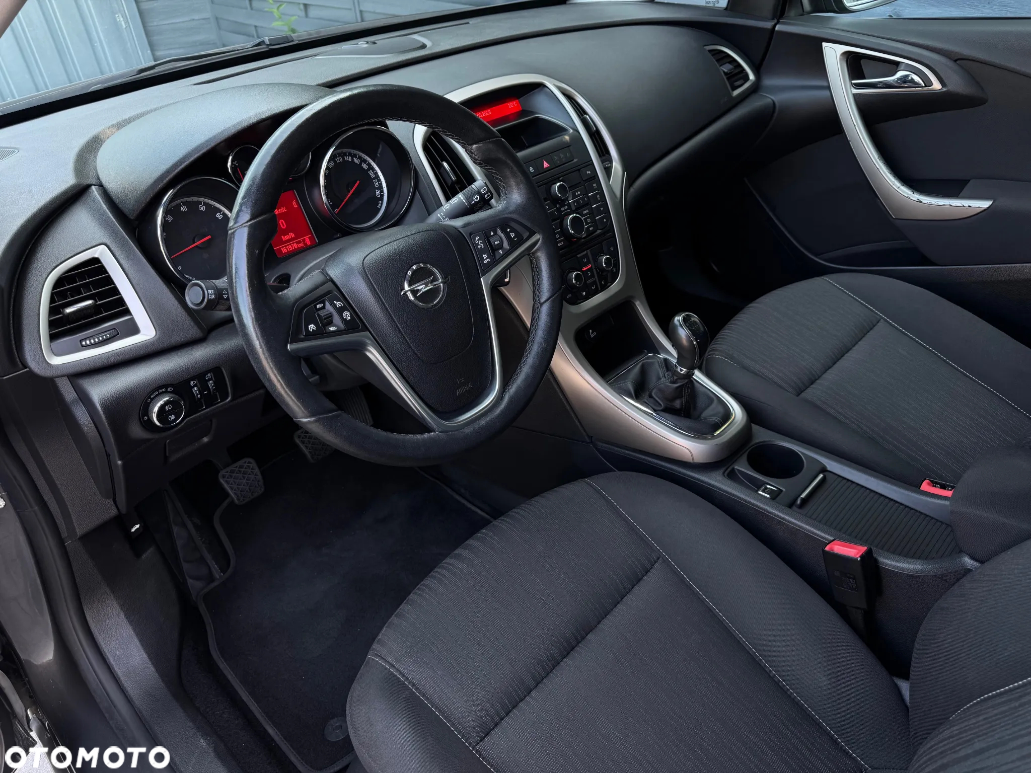 Opel Astra - 10