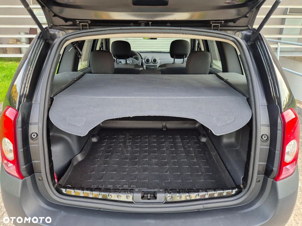Dacia Duster 1.6 16V 4x2 Laureate - 17