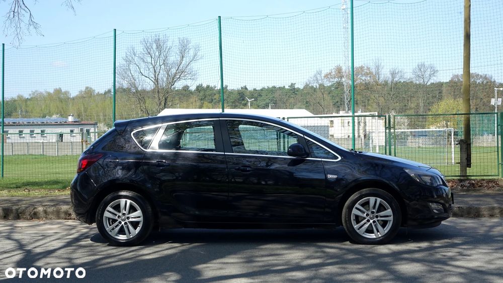 Opel Astra 1.4 Turbo Sport - 37