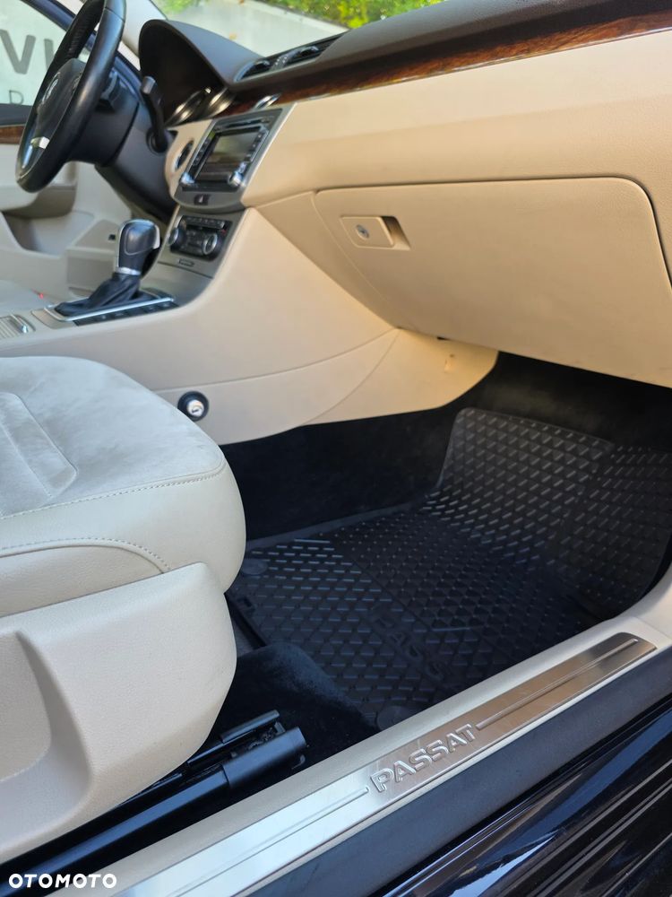 Volkswagen Passat 2.0 TSI Highline DSG - 19