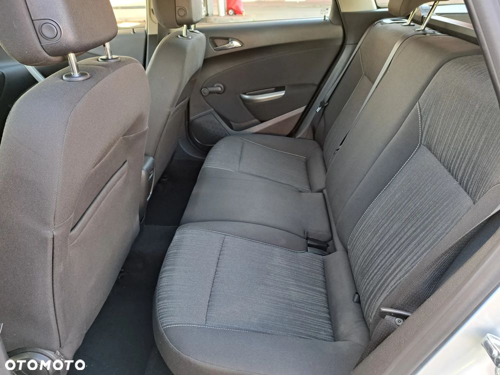 Opel Astra - 26
