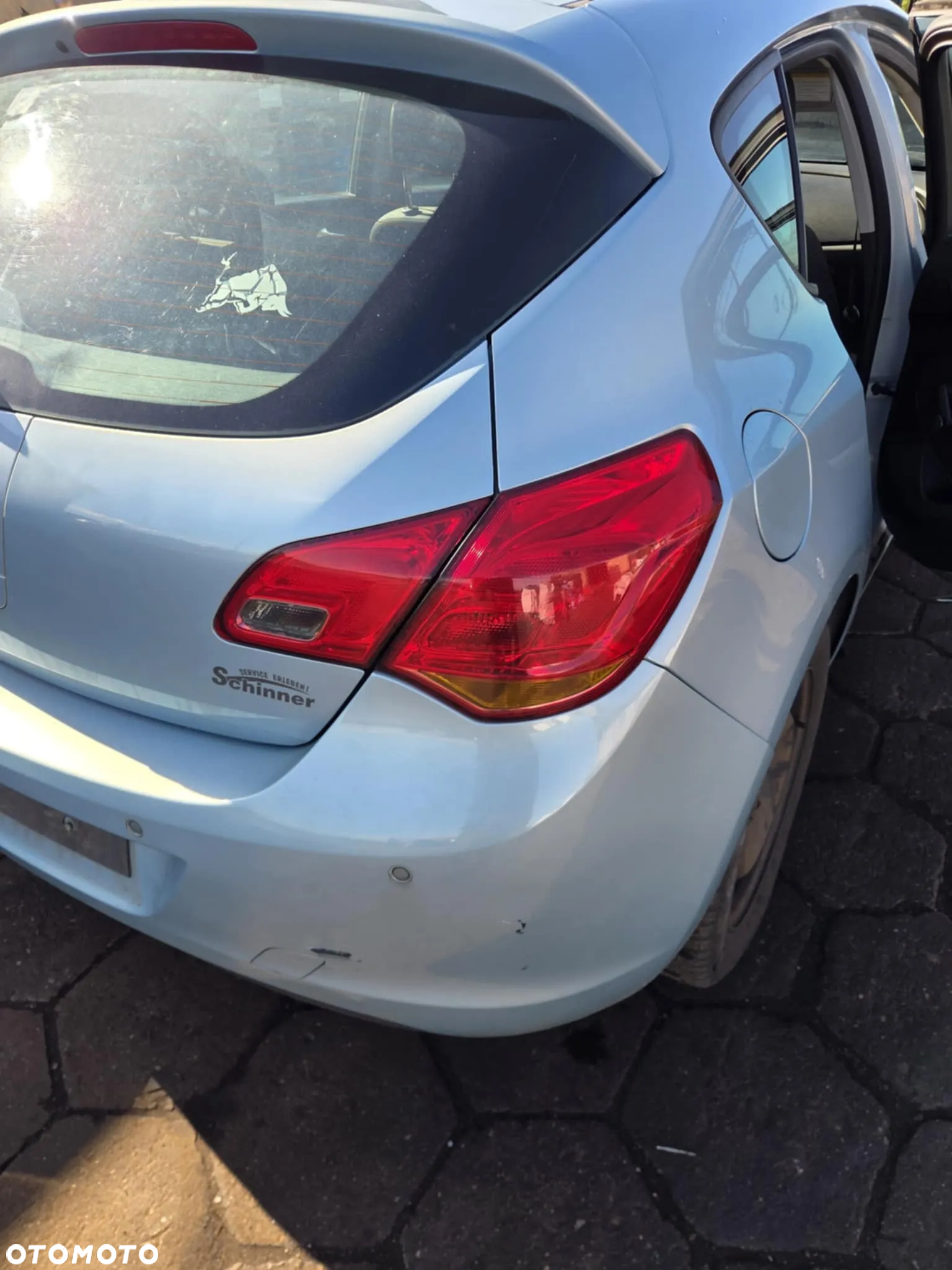 lampy tylne astra J - 2