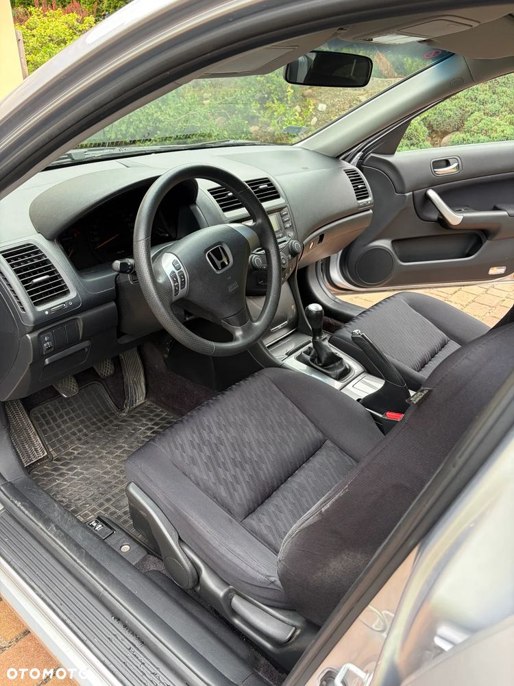 Honda Accord 2.0 Comfort - 8