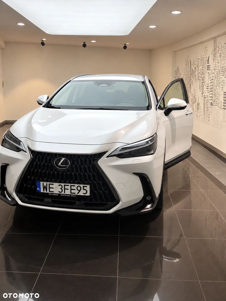 Lexus NX 350h Prestige AWD - 3