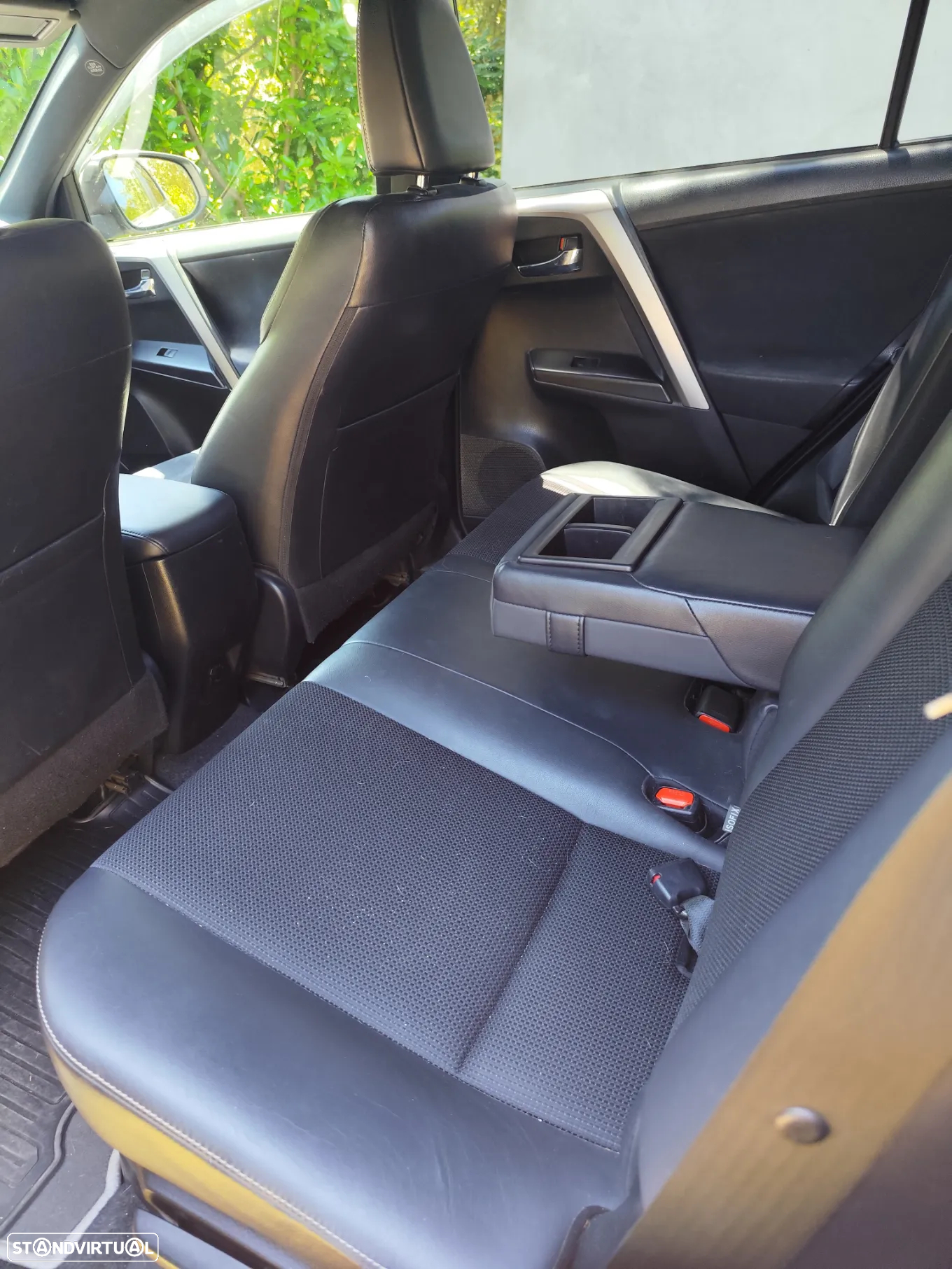 Toyota RAV4 2.5 HSD Comfort+P.Sport - 7