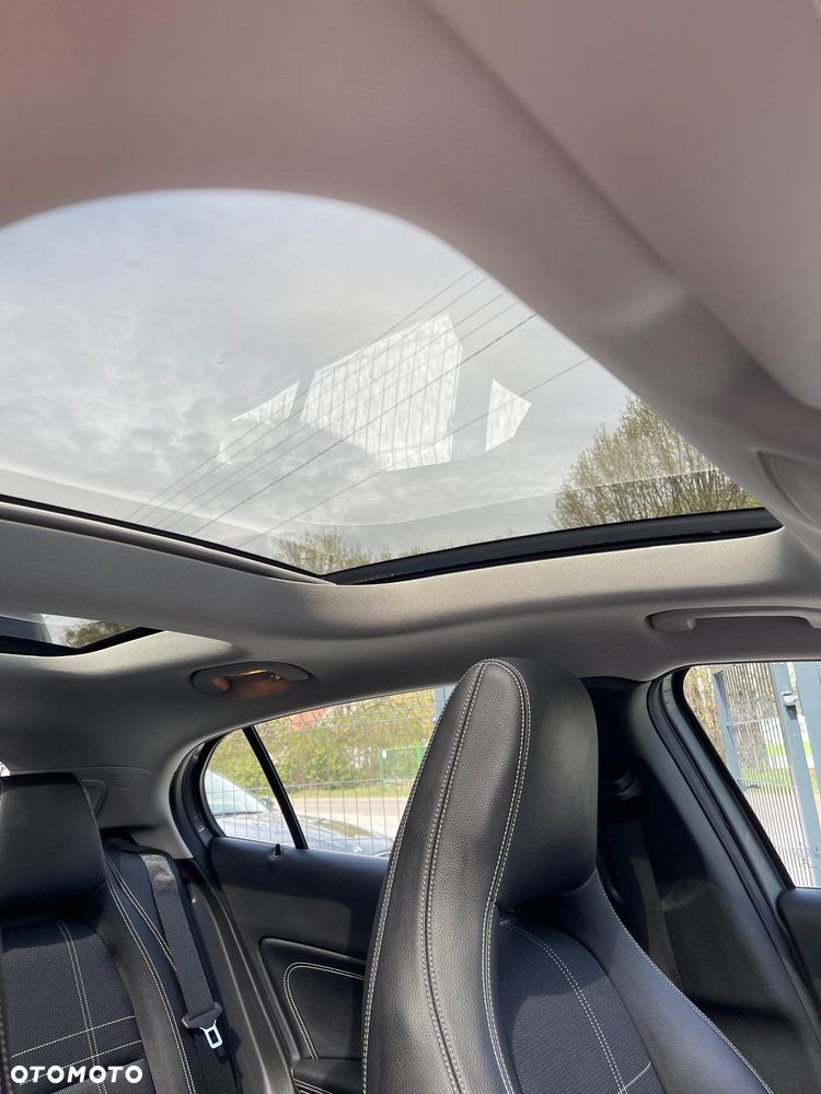 Mercedes-Benz GLA 250 7G-DCT Edition 1 - 15