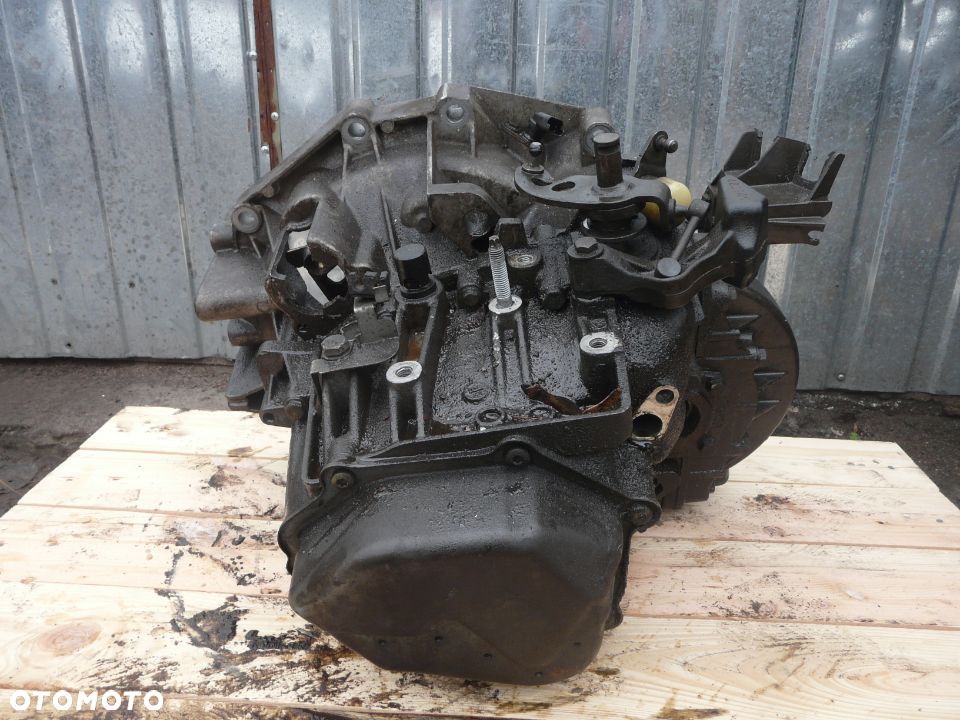 Skrzynia biegów 20LM21 Citroen Peugeot 3.0 V6 - 2