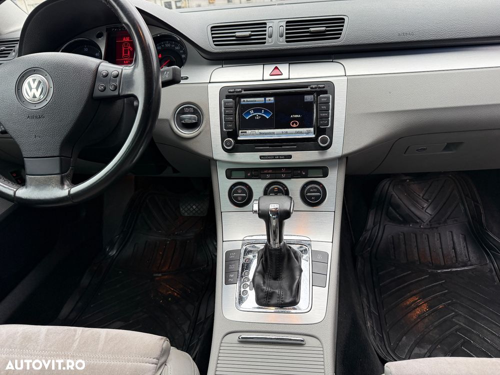 Volkswagen Passat 2.0 TDI DPF DSG Highline - 8