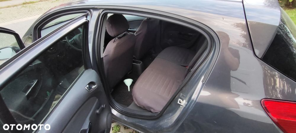 Opel Corsa - 2