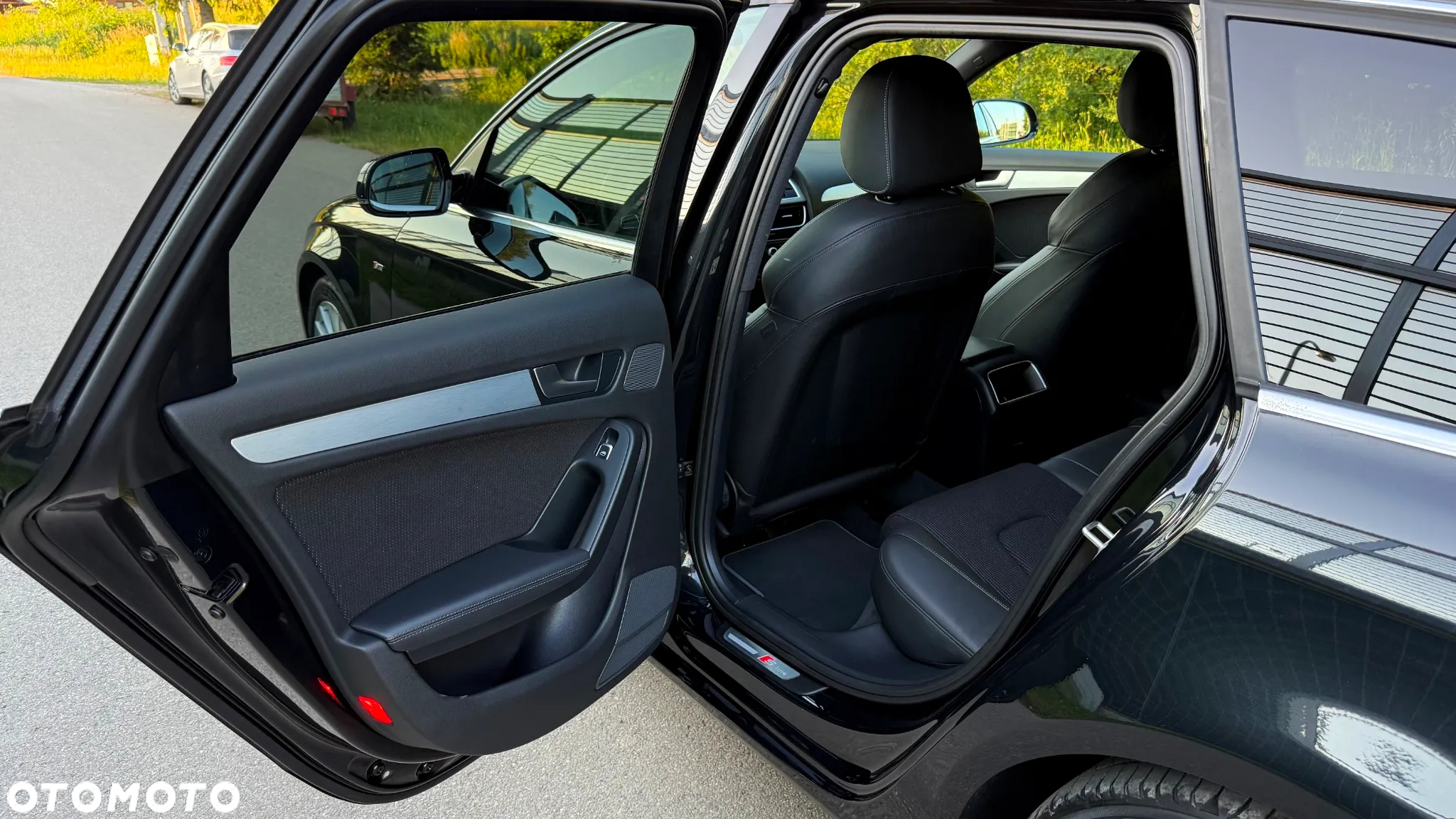 Audi A4 Avant 2.0 TDI DPF quattro S line Sportpaket - 19