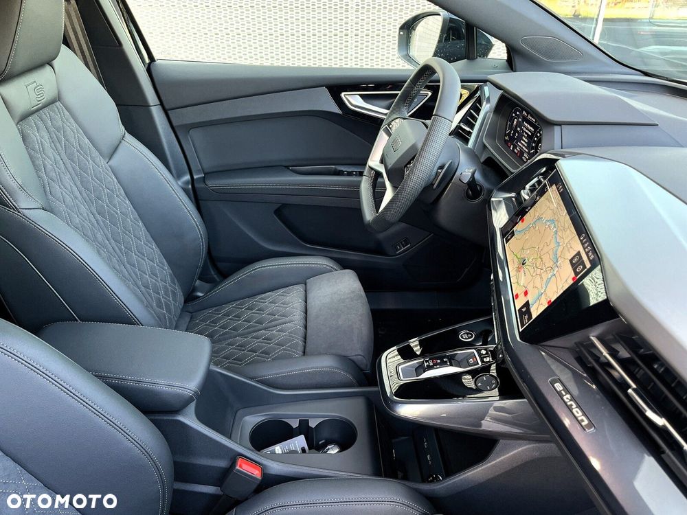 Audi Q4 e-tron - 20
