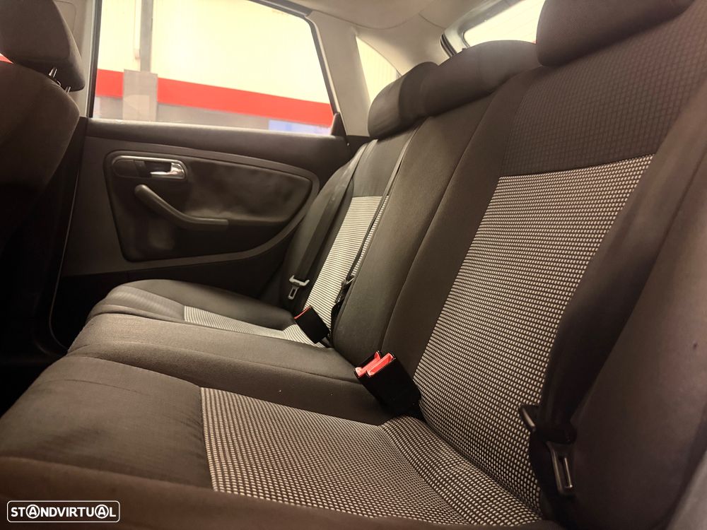 SEAT Ibiza 1.2 12V Reference - 7