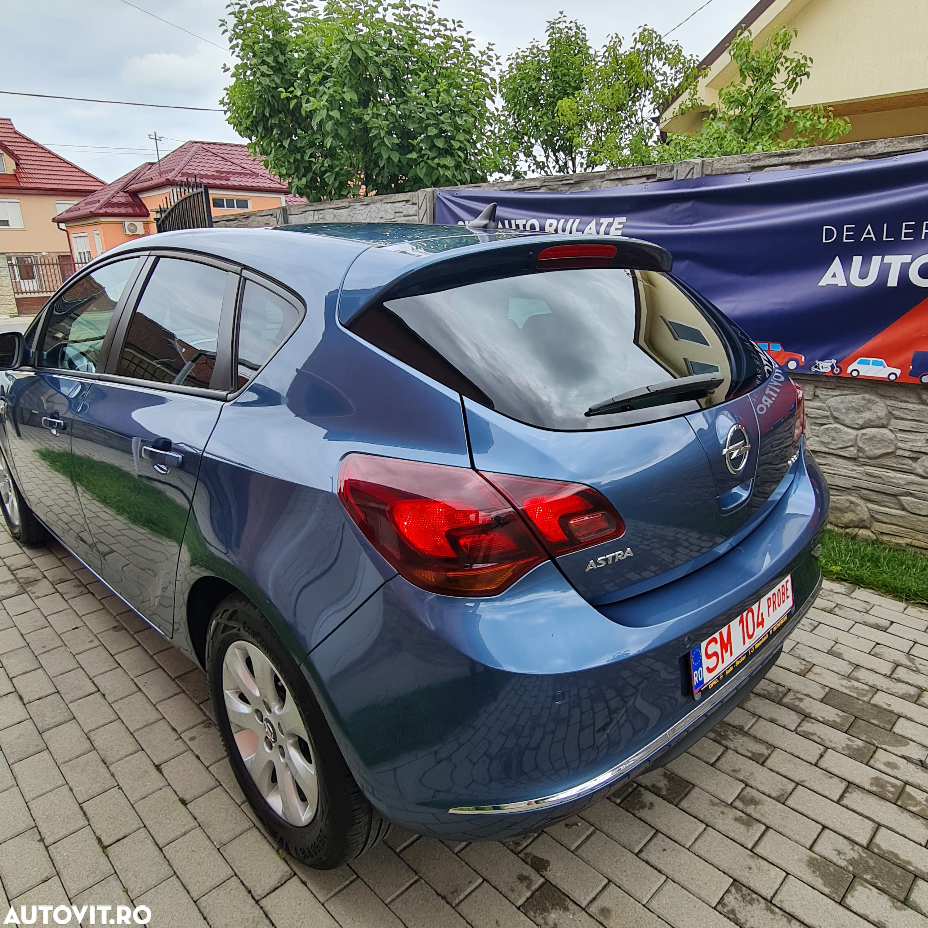 Opel Astra 1.6 CDTI ECOTEC ECOFlex Start/Stop Cosmo - 4