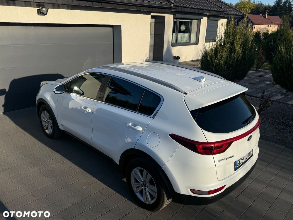 Kia Sportage 2.0 CRDI 4WD Automatik Vision - 24