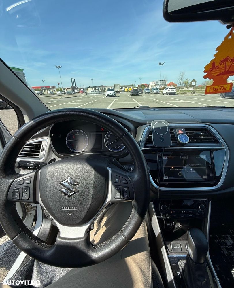 Suzuki SX4 S-Cross 1.6 DDIS ALLGRIP Luxus TCSS - 8