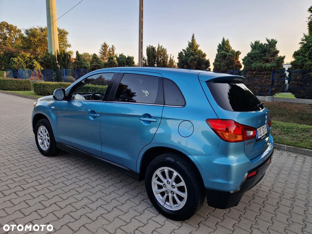 Mitsubishi ASX - 3
