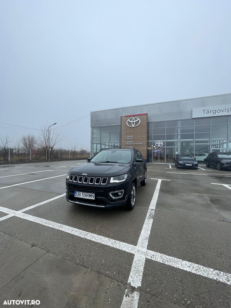 Jeep Compass - 1