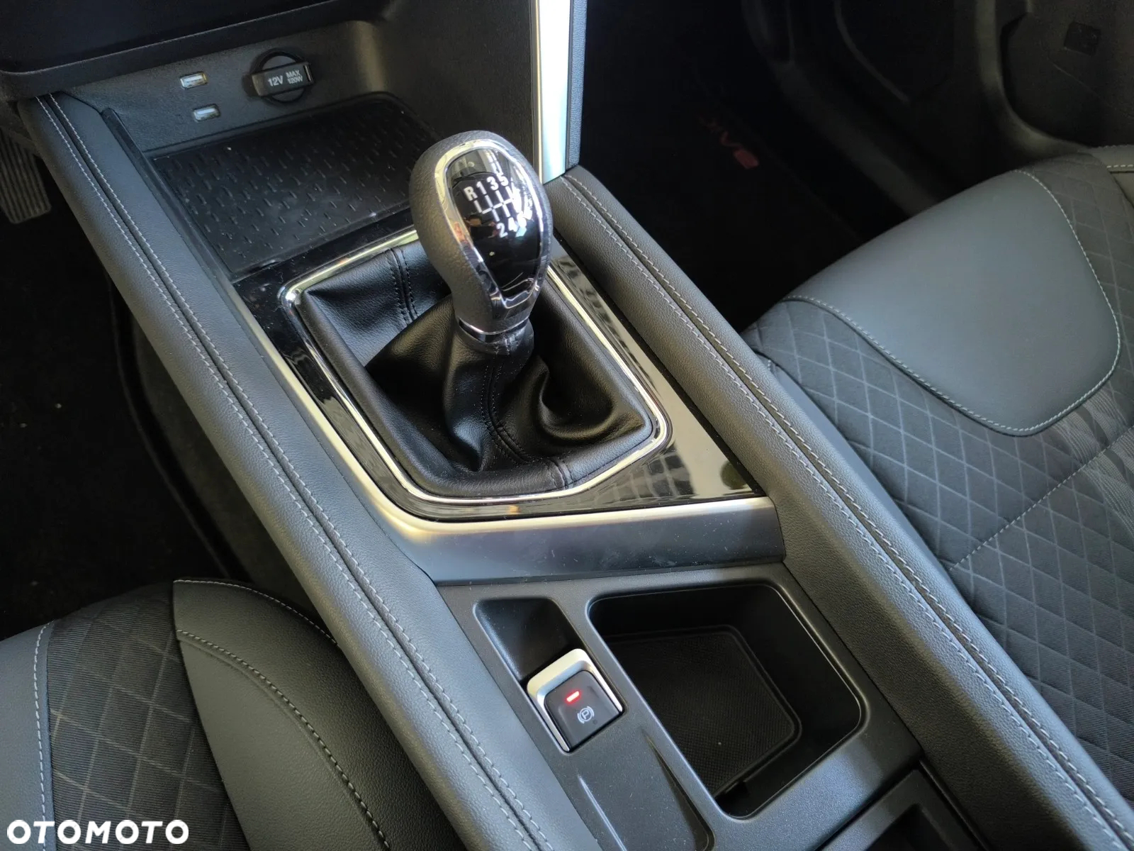BAIC 3 1.5T Luxury - 29