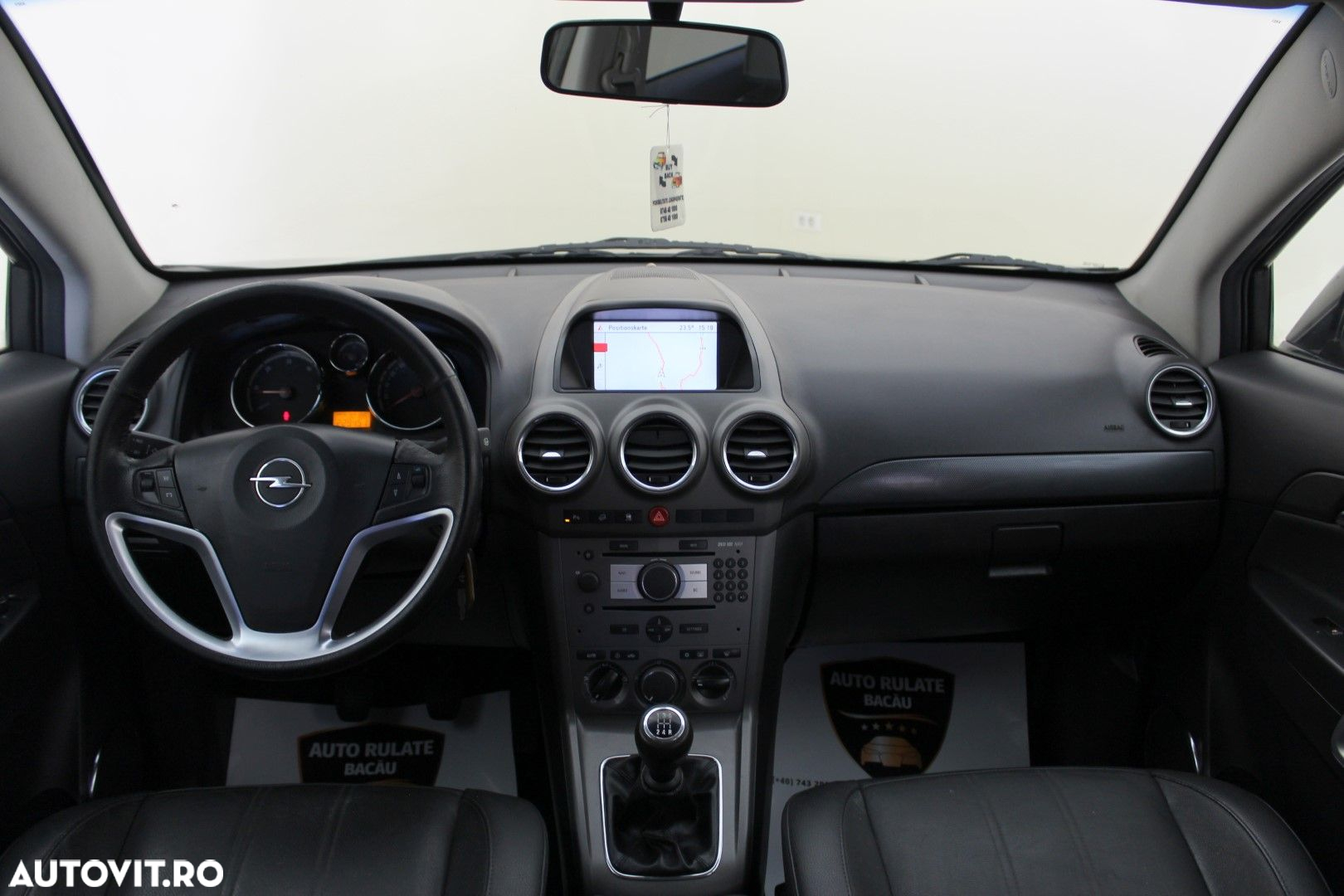 Opel Antara - 8