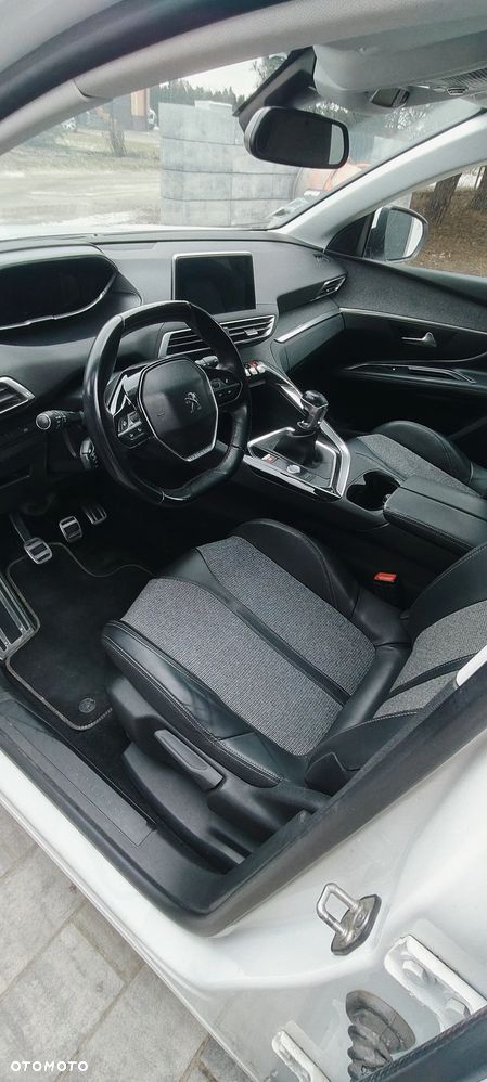 Peugeot 3008 2.0 BlueHDi Allure S&S - 15