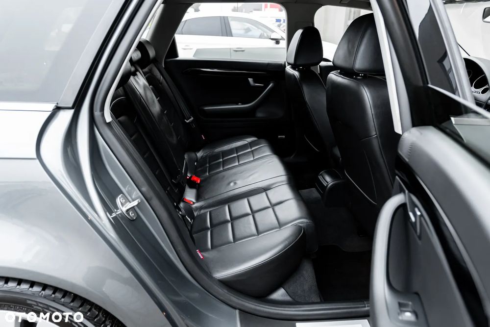 Seat Exeo 2.0T FSI Sport - 27