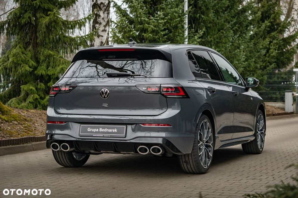 Volkswagen Golf - 13