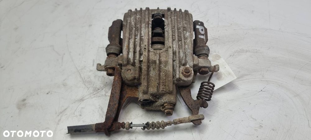 ZACISK HAMULCOWY TYŁ PRAWY CHEVROLET CORVETTE C4 LIFT - 4