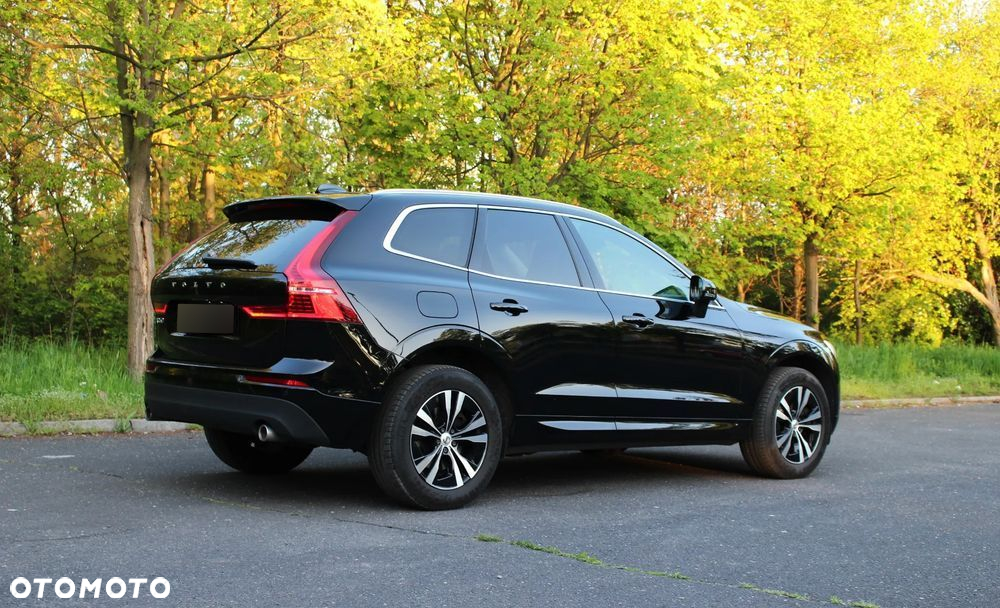 Volvo XC 60 B4 D Geartronic Momentum Pro - 11