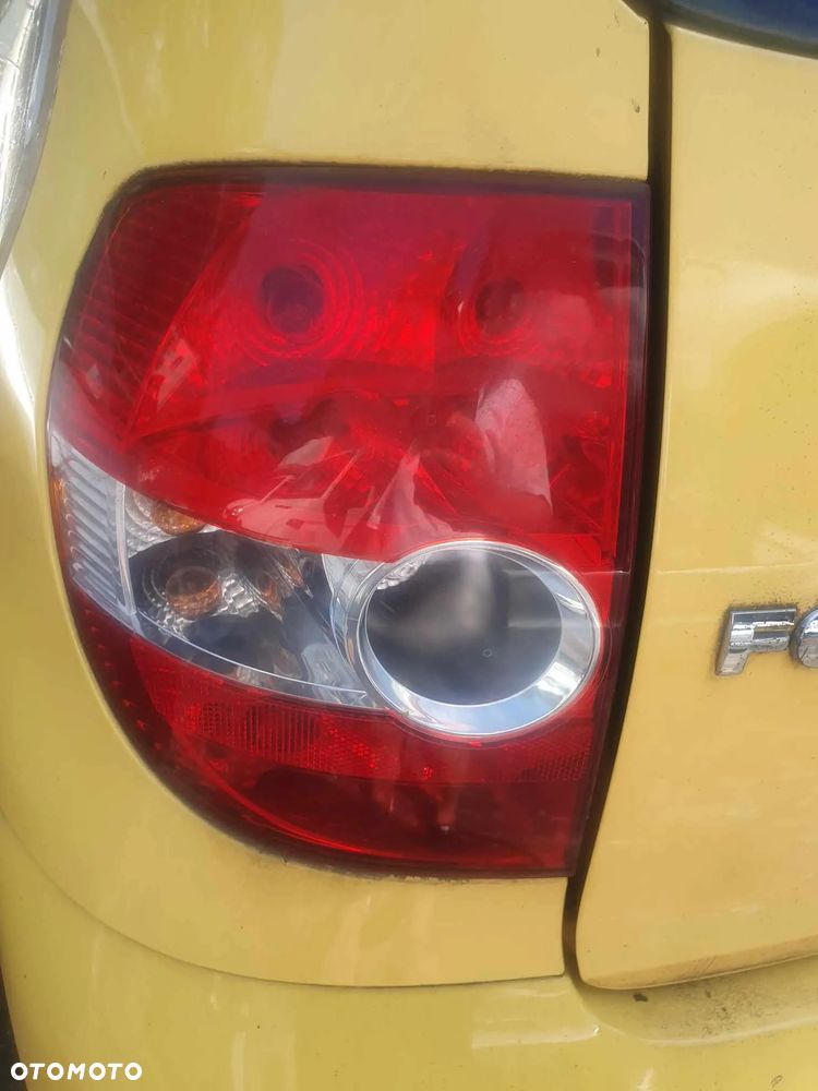 Volkswagen Fox Lampa tylna lewa, prawa - 2