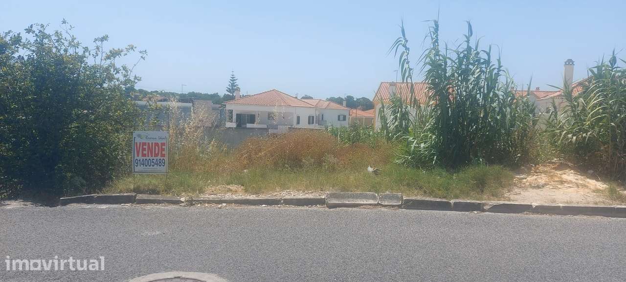 Lote para Construção de moradia - Grande imagem: 2/6