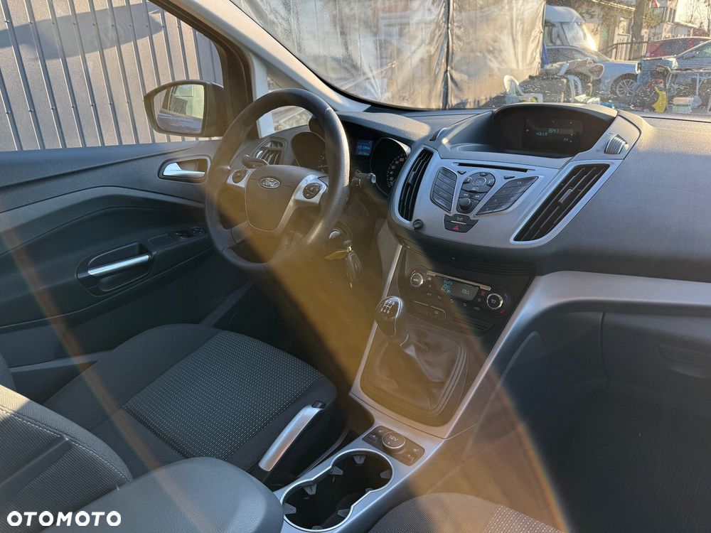Ford C-MAX - 14