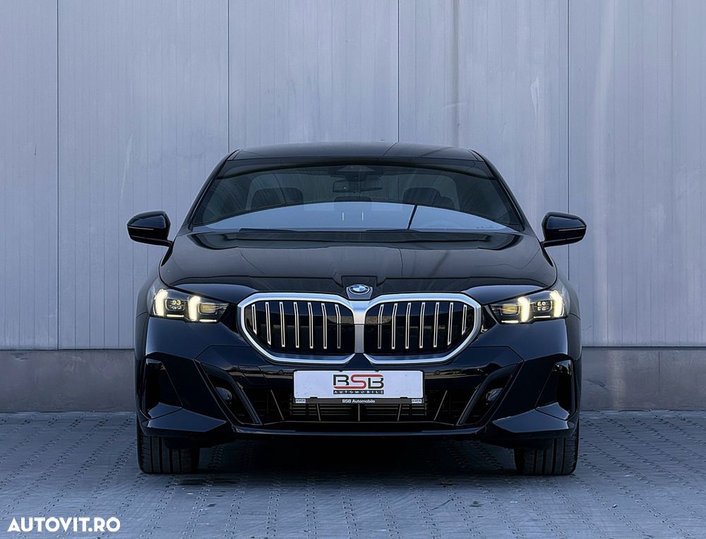 BMW Seria 5 520d xDrive AT MHEV - 10