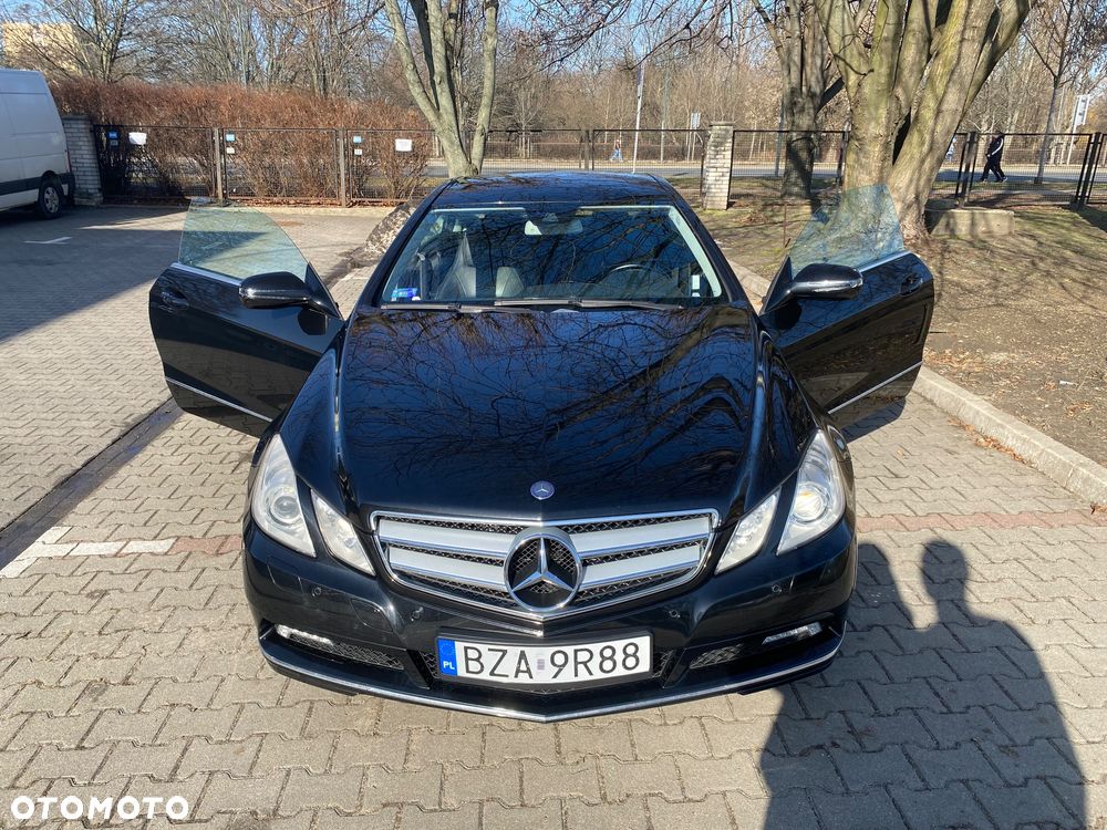 Mercedes-Benz Klasa E - 24