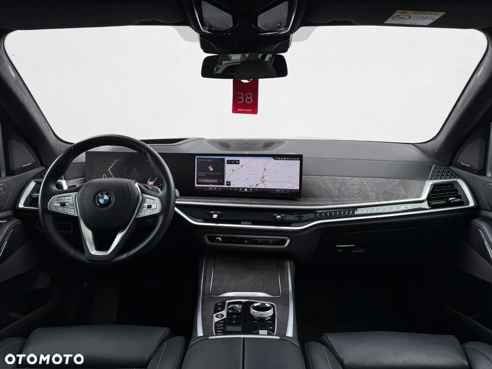 BMW X7 - 19