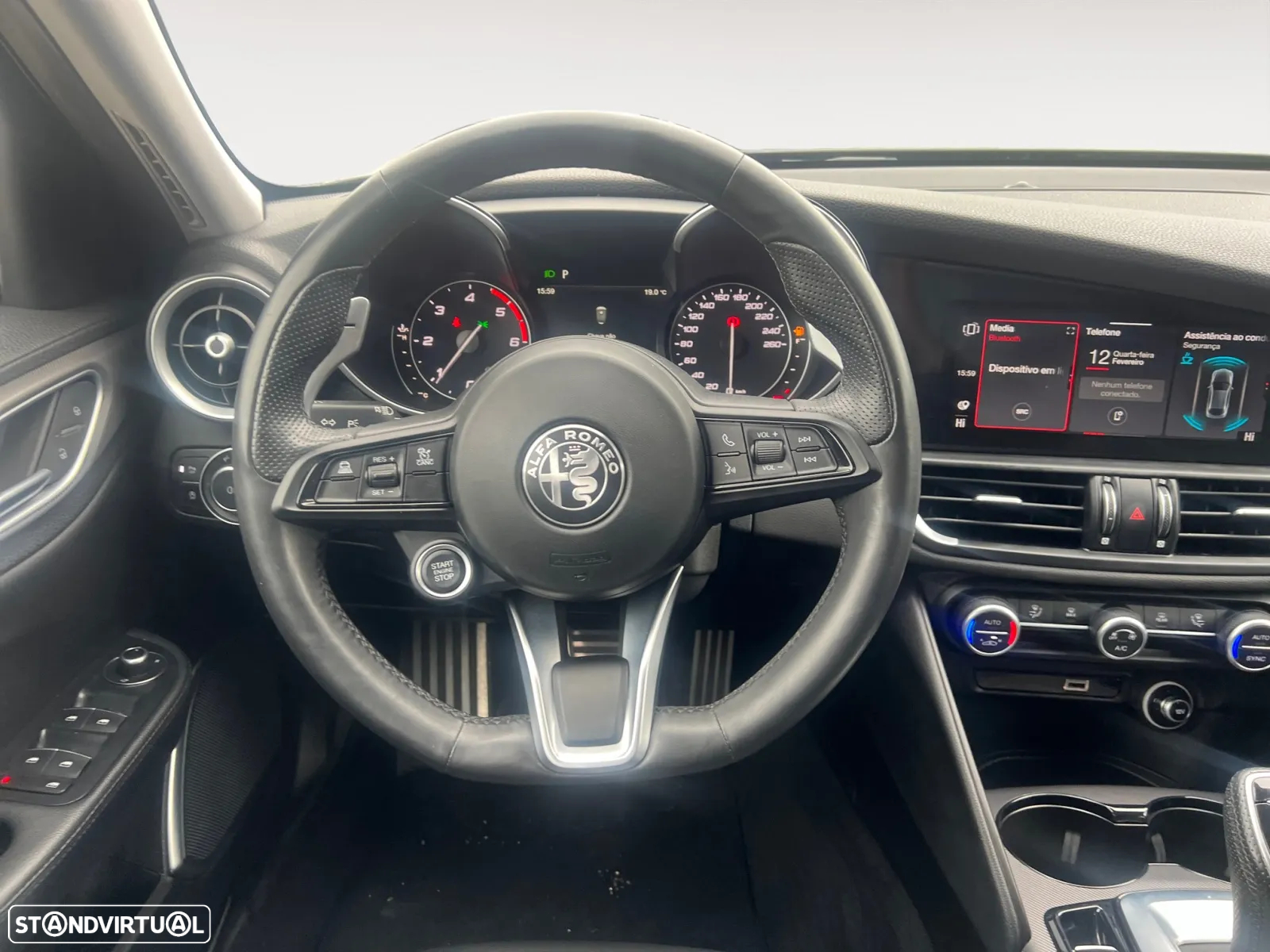 Alfa Romeo Giulia 2.2 D Sprint AT8 - 13