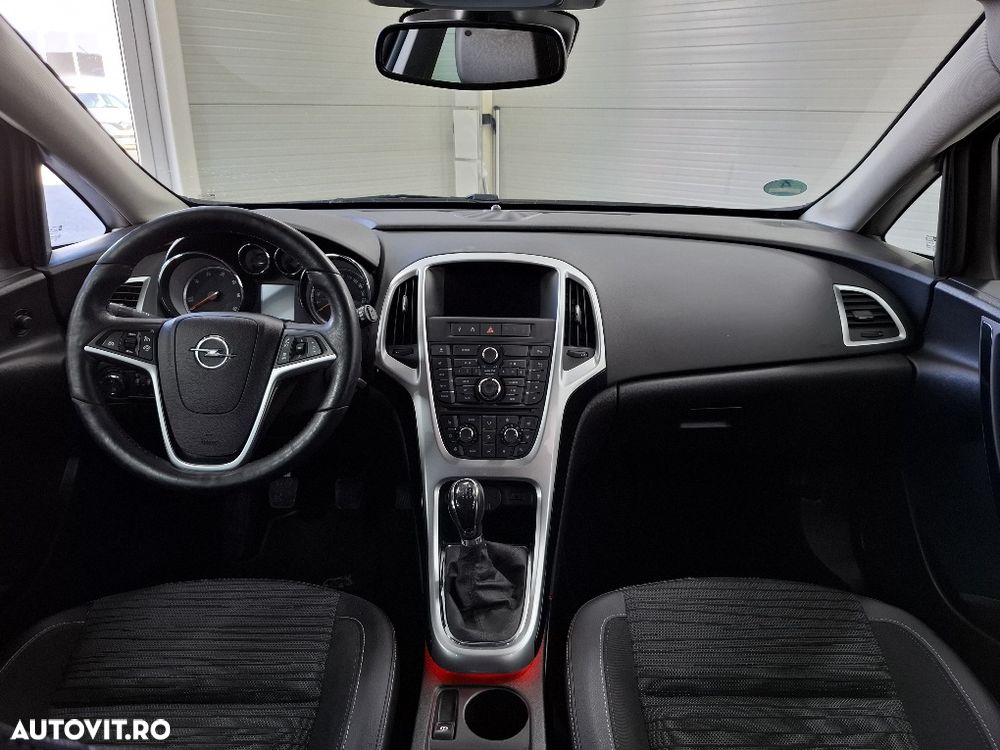 Opel Astra 1.6 CDTI ECOTEC Start/Stop Enjoy - 3